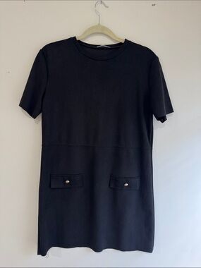 Classic Black Short-Sleeve Shift Dress